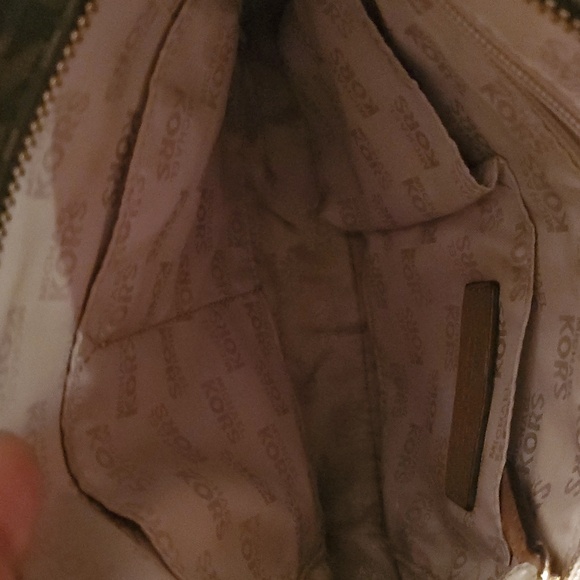 Michael Kors Momogram Brown canvas and Tan Leather Trim.9inw Crossbody. - Picture 9 of 13